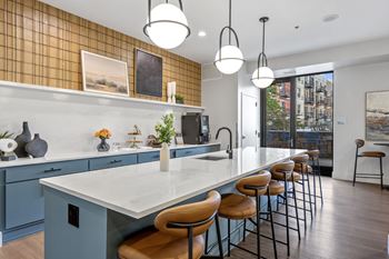 Community kitchen 